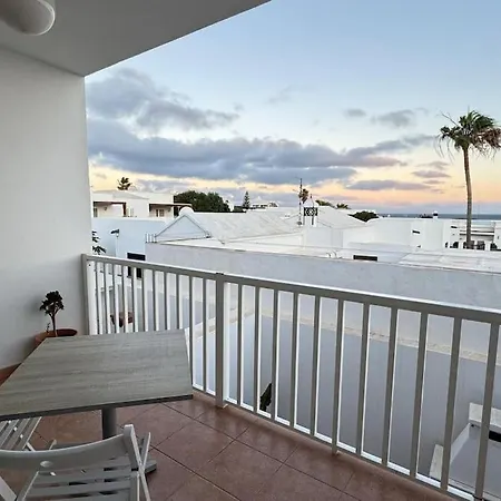 La Casa De La Playa Holiday home *